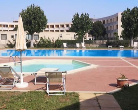 Villetta A Schiera In Villaggio Metatur Metaponto Exterior photo